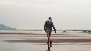 女を見る目がない男 特徴2